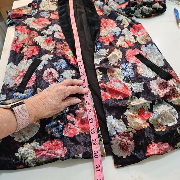 BCBGeneration Crushed Floral Velvet Open Cardigan Sz Small Junior Boho - Picture 12 of 12